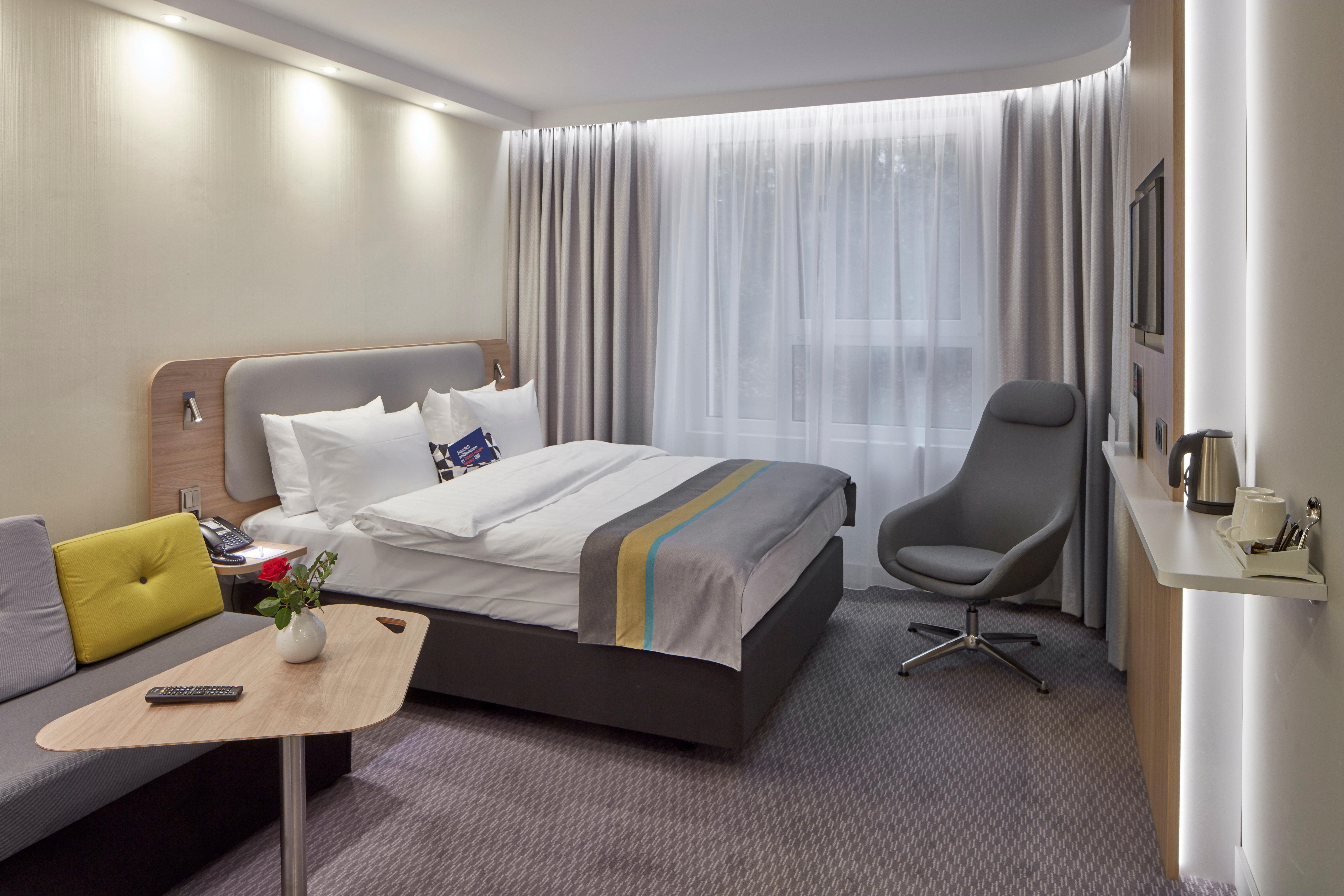 Holiday Inn Express - Merzig By Ihg Eksteriør billede