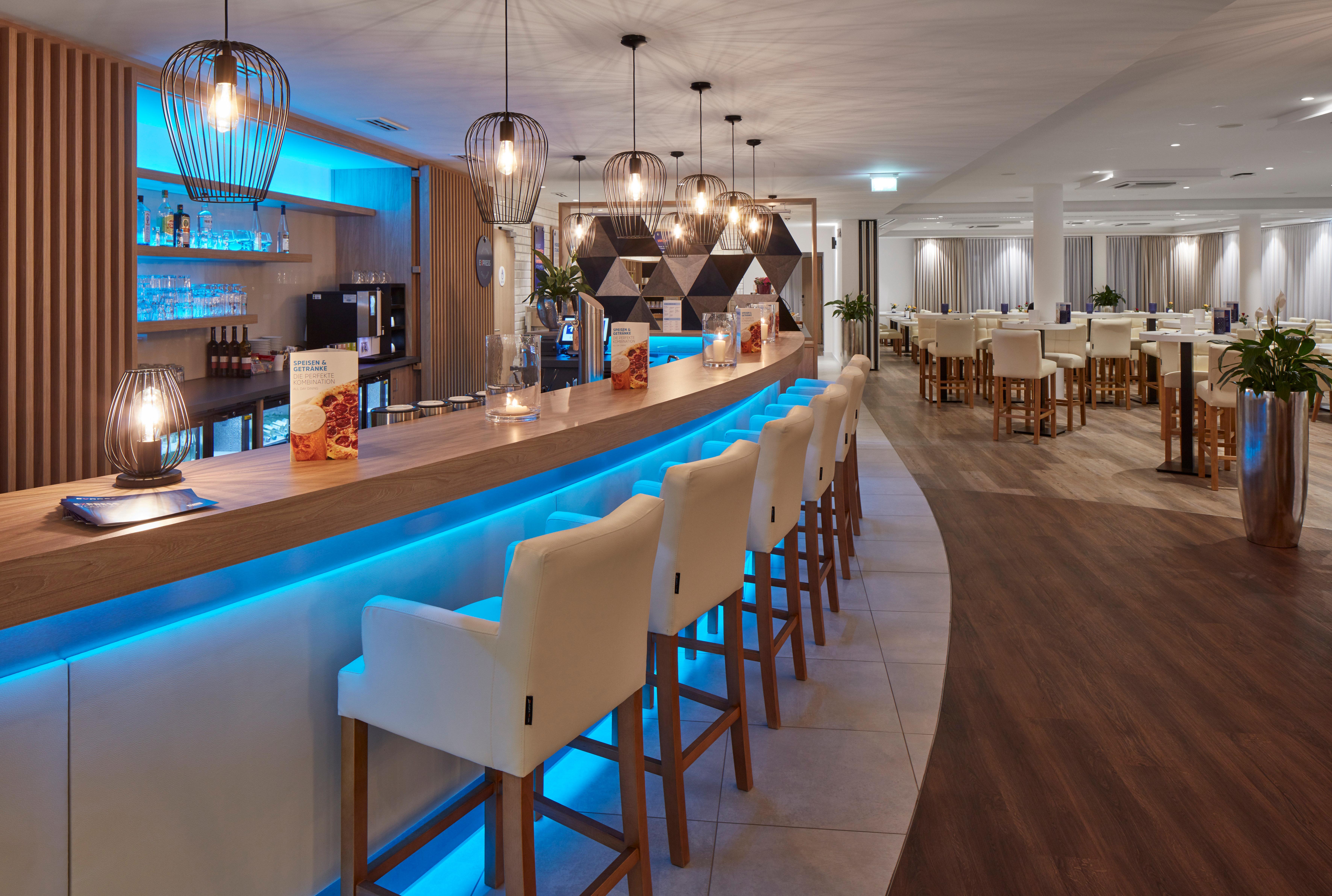Holiday Inn Express - Merzig By Ihg Eksteriør billede