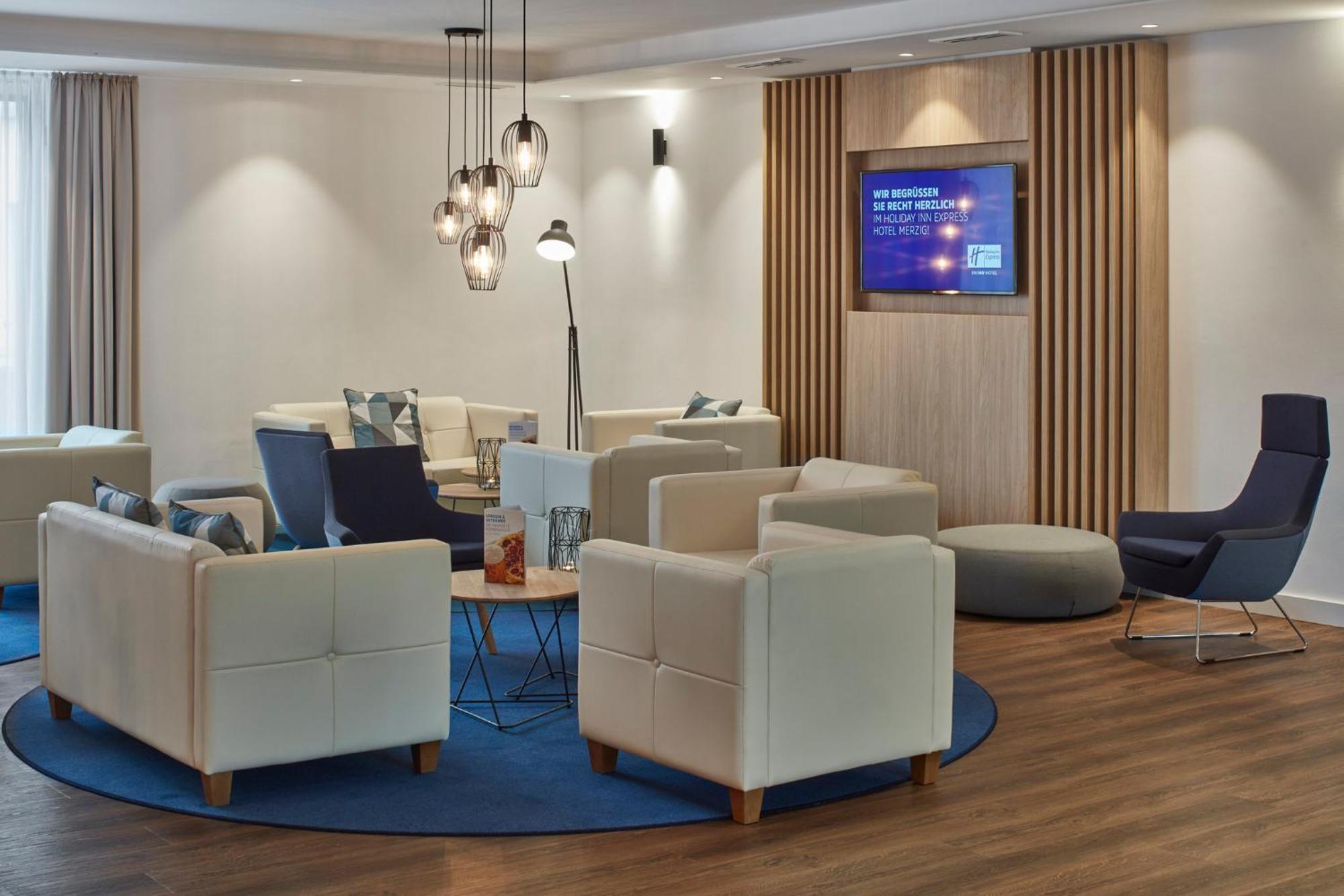 Holiday Inn Express - Merzig By Ihg Eksteriør billede